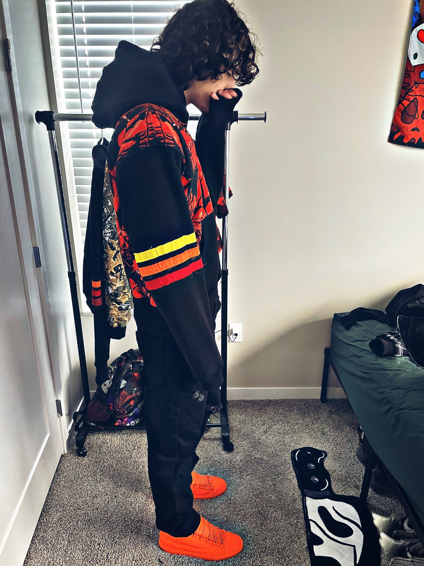 “STANDOFF” HOODIE