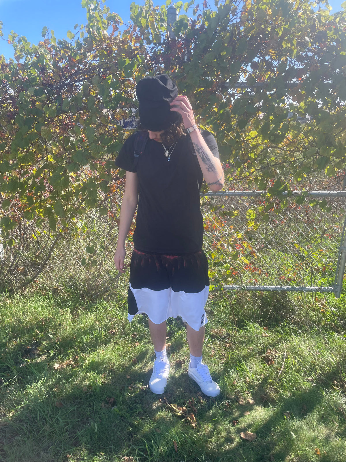 “2TONE” shorts